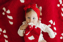 Load image into Gallery viewer, Fuzzy Blanket | Candy Cane (LPK)
