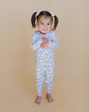 Load image into Gallery viewer, Bamboo Two Piece Set | Shamrock &amp; Bows (LPK)
