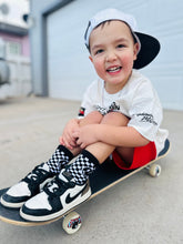 Load image into Gallery viewer, Huxley Socks (KIU)
