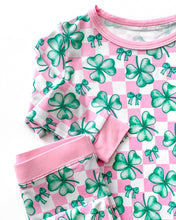 Load image into Gallery viewer, Bamboo Two Piece Set | Shamrock &amp; Bows (LPK)
