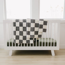 Load image into Gallery viewer, Charcoal Checkered Plush Blanket (Mebie Baby)
