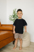Load image into Gallery viewer, Hunter Tee ( O &amp; S)
