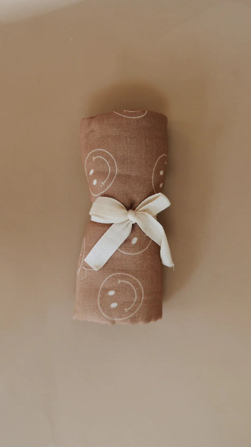 Just Smile Tan | Swaddle (FF)