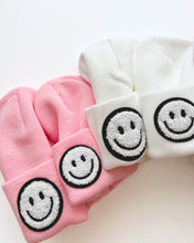 Load image into Gallery viewer, Smiley Beanie | Pink (LPK)
