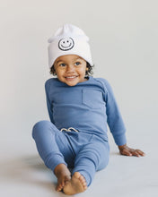 Load image into Gallery viewer, Smiley Beanie | White (LPK)
